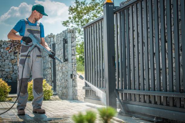 Best Animal Enclosure Cleaning  in El Lago, TX